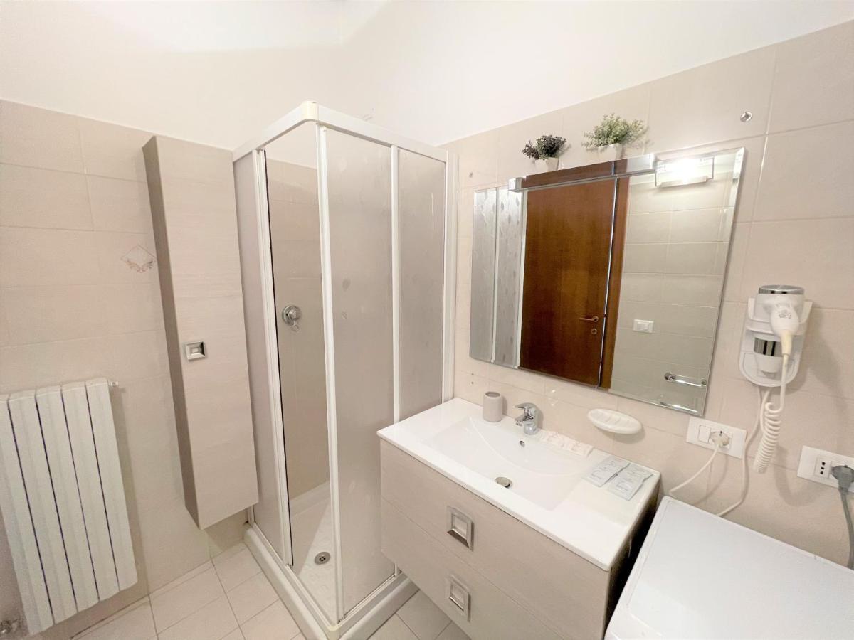 Desenzanoloft Le Petit Bijou - Restyling 2025 - Downtown Desenzano del Garda Kültér fotó